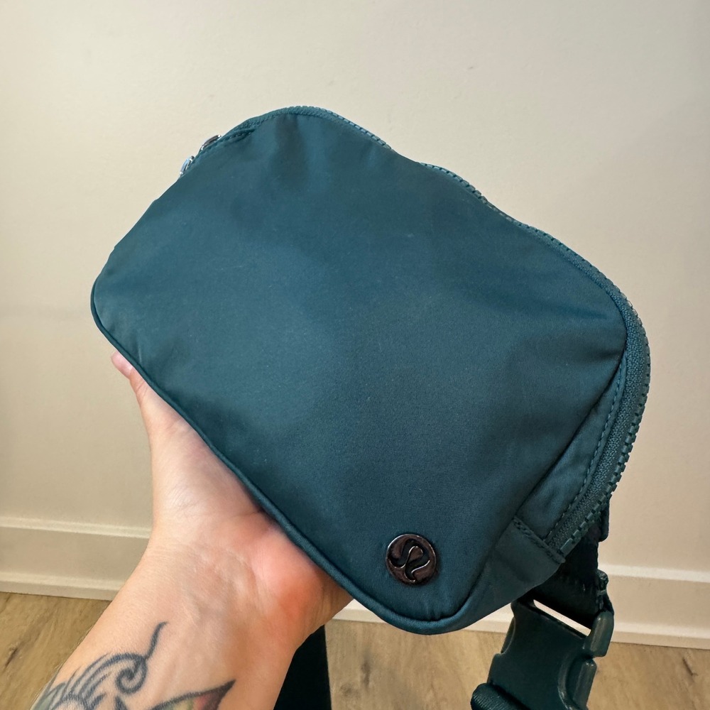 Lululemon Everywhere Belt Bag 1L Storm Teal Nylon Crossbody Fanny Pack